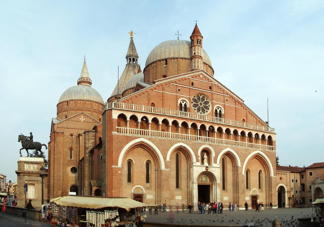 Casa Vicino Prato Della Valle بادوفا المظهر الخارجي الصورة